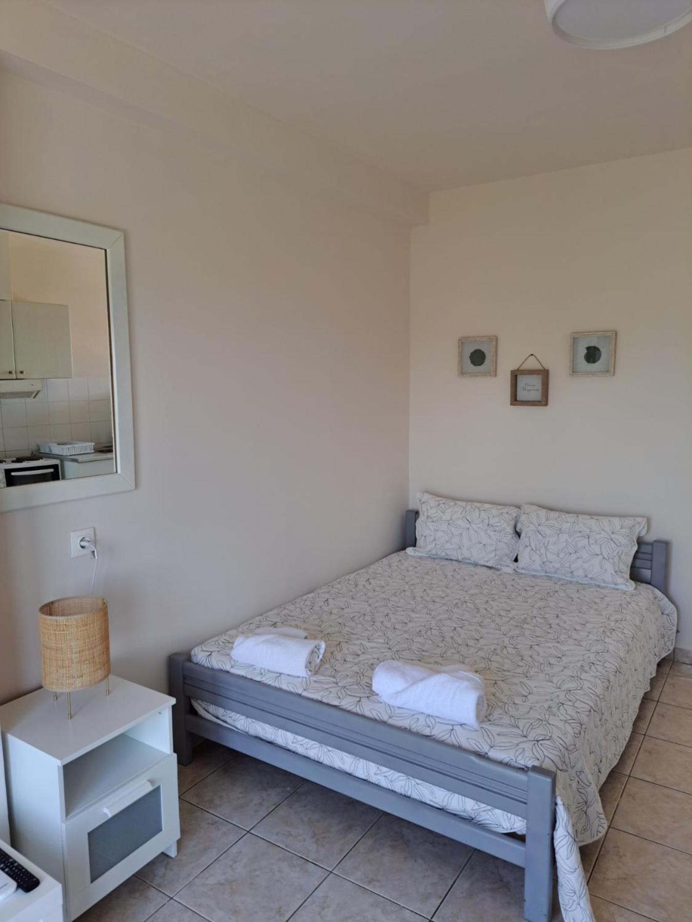 Kiki'S Place Никити Екстериор снимка